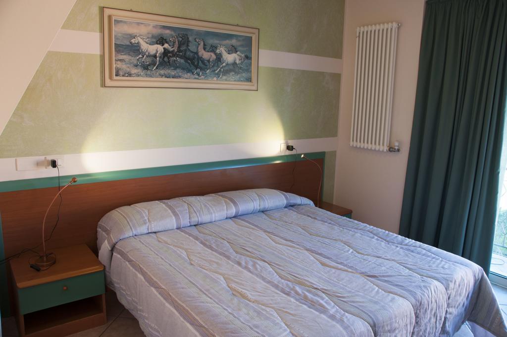 Villa Chiara Lazise Exterior foto